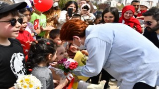 İYİ Parti Genel Başkanı Akşener, çocuk şenliğine katıldı