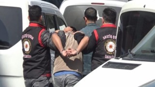 İzmirde eski karısını boğarak öldüren zanlı tutuklandı