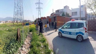 İzmirde pompalı tüfekle vurulan kişi hayatını kaybetti