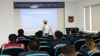 Jandarma ekipleri ‘Öfke ve Öfke Kontrolü eğitimi aldı