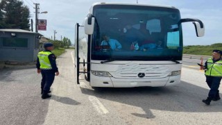 Jandarmadan toplu taşıma araçlarına sivil kıyafetli denetim