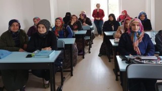 Kadınlara üreme sağlığı eğitimi verildi