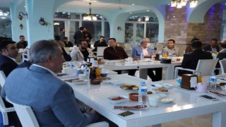 Kahta Belediyesi kurum amirlerine iftar programı düzenlendi