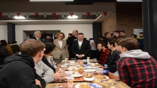 Kampüste iftar yemeği düzenlendi