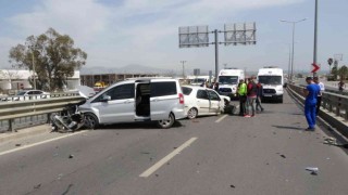 Kararsız sürücü karayolunu savaş alanına çevirdi: 2 yaralı