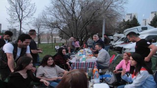 Karavancılar Göksu Parkında iftarda buluştu