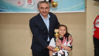 Karesi satranç turnuvası sona erdi