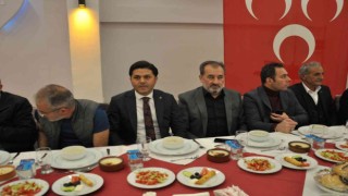 Kars MHPden iftar