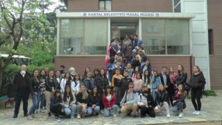 Kartal ‘da 13 farklı noktada 23 Nisan coşkusu yaşandı