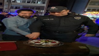 Kavga ihbarına gelen polislere meşaleli 10 Nisan kutlaması