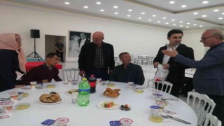 Kaymakam Çelik yetim çocuklar ile bir araya geldi