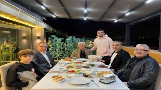 Kaymakam Türköz, Ünalın sahurda misafiri oldu