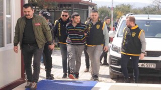 Kız meselesi yüzünden arkadaşının boğazını kesen zanlı tutuklandı