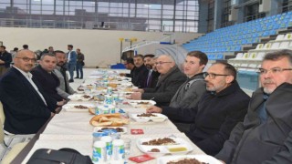 KMÜde yüzlerce öğrenci iftar sofrasında buluştu