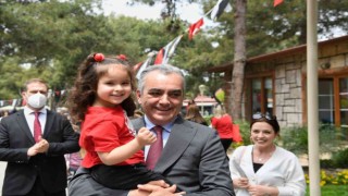 Konyaaltında 23 Nisan coşkusu