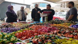 Konyada bayram alışverişini son günlere bırakanlar yoğunluk oluşturdu