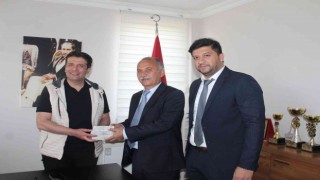 Koruma altındaki çocuklara anlamlı bayramlık