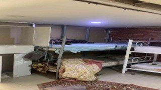 Kuaförden kaçak göçmen evine gizli geçit: Polisten şok evi baskını