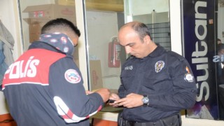Kumar oynatan işyerlerine baskın