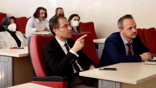 Kütahyada evde sağlık hizmetleri değerlendirme toplantısı