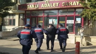 Kütahyada hırsızlık suçundan aranan zanlı yakalandı