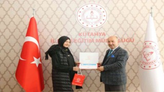 Kütahyada yarışmada dereceye giren öğrenciler ödüllendirildi