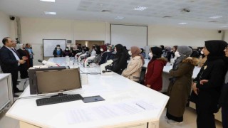 Lise öğrencileri üniversiteyi yakından tanıdı