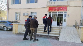 Liseden hırsızlığa jandarmadan suç üstü