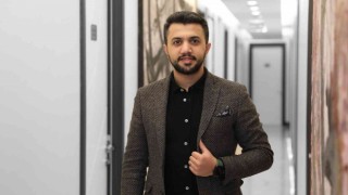 Lygos Klinikin kurucusu Sinan Özer: “HIV pozitif hastaları ötekileştirilmemeli”