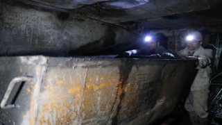 Madenciler ilk sahurunu yerin 300 metre altında yaptı