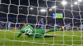 Manchester City, gol düellosunda avantajı kaptı