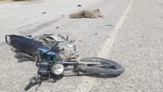 Manisada motosiklet ile otomobil çarpıştı: 1 ölü