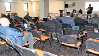 Manyaslı muhtarlara kadına yönelik şiddet ile mücadele semineri