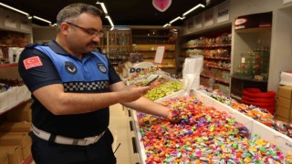 Marketlerde tatlı ve şeker denetimi