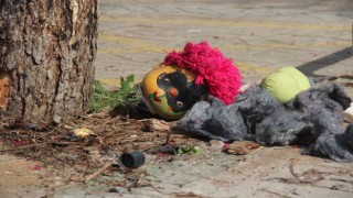 Maskeli bebek ekipleri harekete geçirdi