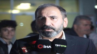 Mecnun Otyakmaz: Güçlü bir takımı yendik, mutluyuz