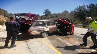 Menteşede trafik kazası: 2 yaralı