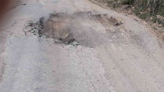 Milas Dörttepe Mahallesi sakinleri bozuk yollardan dertli