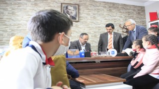 Minik ellerden anlamı büyük yardım