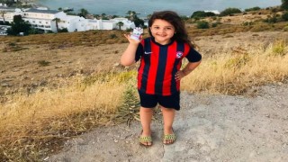 Minik taraftar takımına destek oldu
