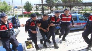 Muğlada bir kişiyi iple boğarak öldürdüğü iddiasıyla iki kişi tutukladı