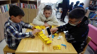 Öğrenciler 3 boyutlu yazıcı ile kendi ürünlerini tasarlıyor