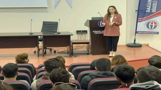 Oğuzeli MYOda ‘Yeni Ekonomi ve Ticaret 4.0 konferansı