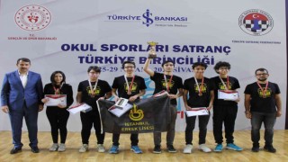 Okul Sporları Satranç Türkiye Birinciliğinde ödüller sahiplerini buldu