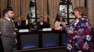Oltulu Çelebi Hollandada ikinci kez meclis üyesi seçildi