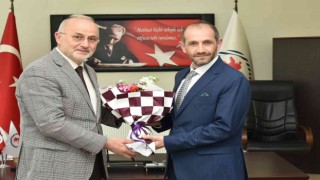 OMÜ İletişim Fakültesinde devir teslim
