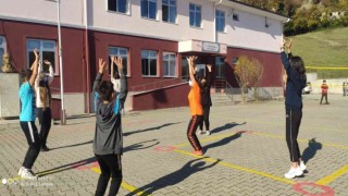 Ortaokul öğrencileri projeleri ile sağlıklı geleceğe adım attı