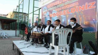 Osmaneli halkı belediye tarafından düzenlenen mahalle iftarlarında bir araya geldi