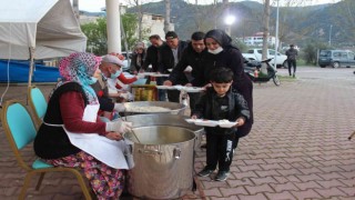 Osmanelide Dünya Yetimler Günü programı düzenlendi
