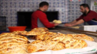 Osmanlıdan günümüze meşe odununda pişirilen lezzet: pide